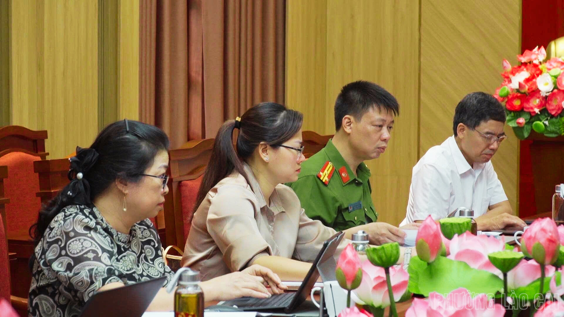 anh tin bai